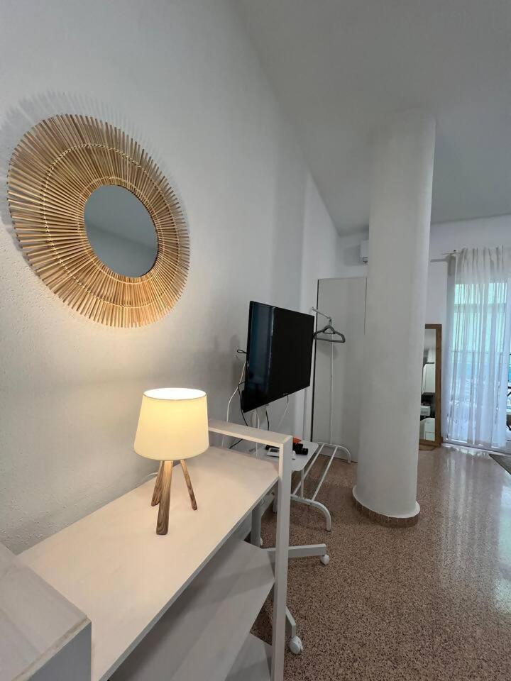 Estudios Con Encanto Alicante Bagian luar foto